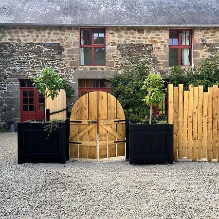 Domaine Du Tertre Ychot Hotell Dol-de-Bretagne Exteriör bild
