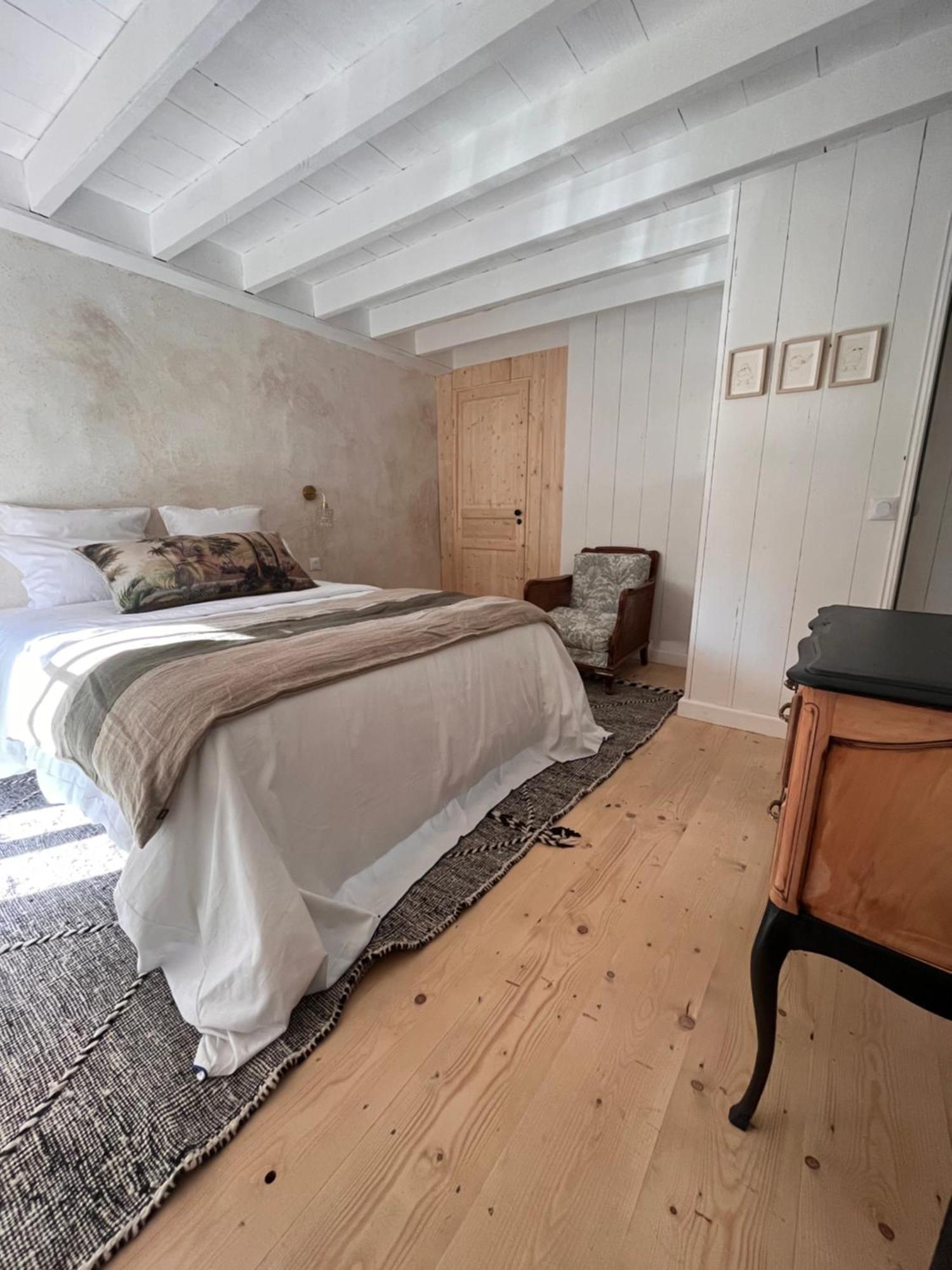 Domaine Du Tertre Ychot Hotell Dol-de-Bretagne Rum bild